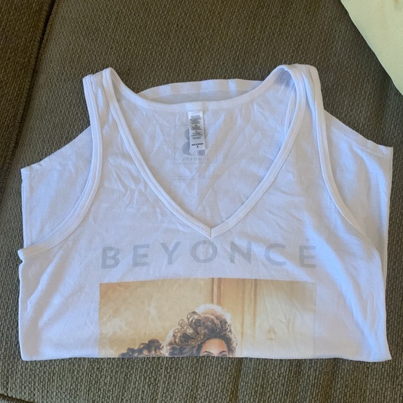 Official BEYONCÉ Tank Top - Picture 5 of 5